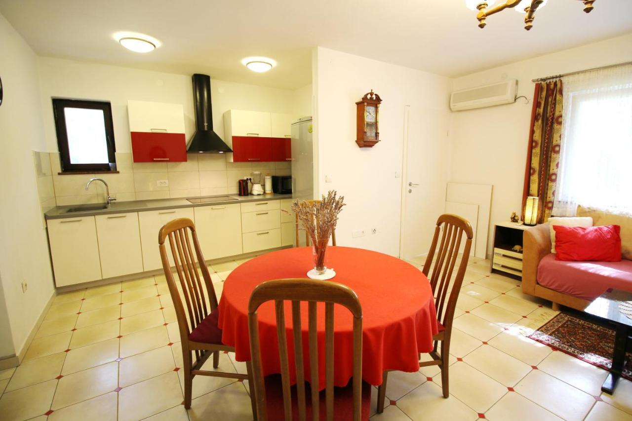 Apartment Duda Петрчане Экстерьер фото